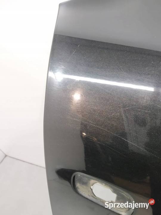 BŁOTNIK PRAWY PRZÓD LIFT CZARNY Audi A4 I