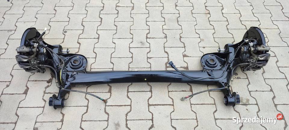 MAZDA 2 TOYOTA YARIS IV BELKA ZAWIESZENIE TYŁ 15 osobowe sprzedam