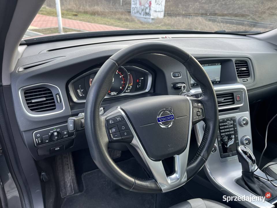 Volvo S60 CC T5 AWD Summum Salon Polska małopolskie