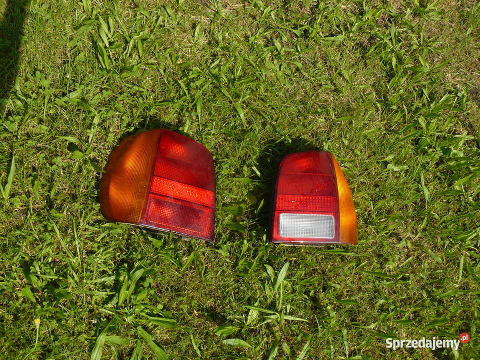 Lampa tylna prawa lewa Volkswagen Polo III 6n sprzedam
