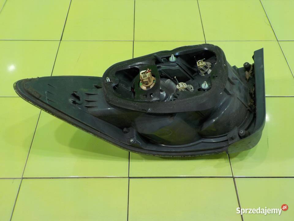 MAZDA CX7 23 B 07r 5D lampa lewa tyl Suków