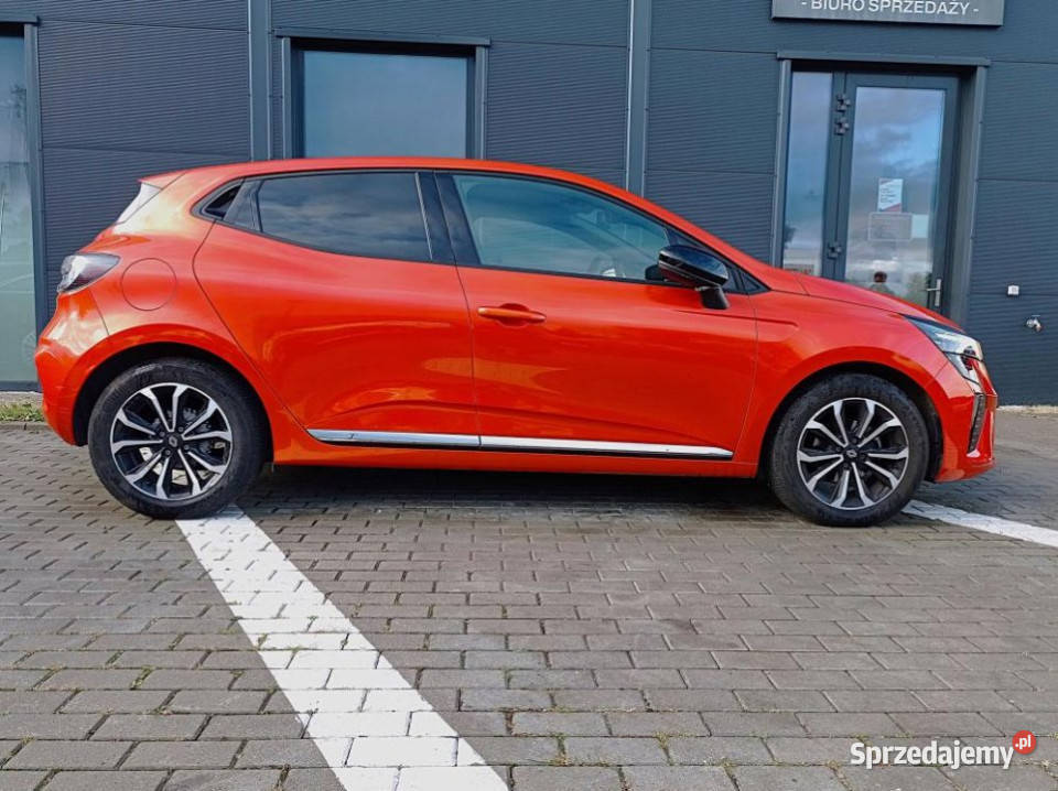 Renault Clio 2024r Salon FV23 Asystenci Kamera Rok produkcji 2024 Kraków sprzedam