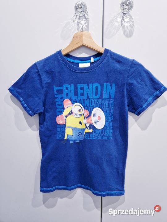 Chłopięcy Tshirt z nadrukiem minionków sprzedam