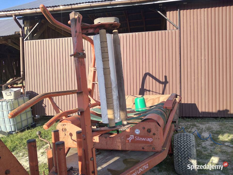 Owijarka samozaładowcza kverneland UN7512 Chorupnik sprzedam
