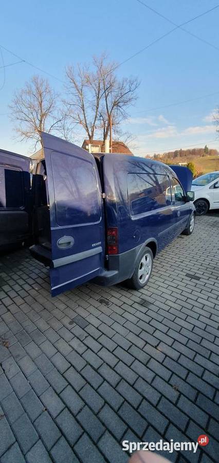 Combo van Niemiec vat1 13tdci VAT marża Kietrz