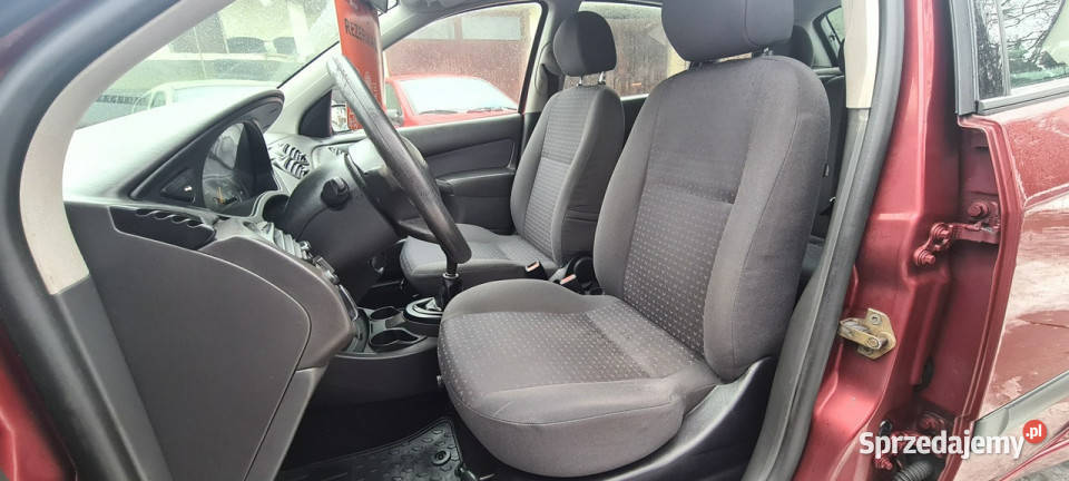 Ford Focus GAZ salon16 FX stan Bezwypadkowy Hatchback Focus Skawina