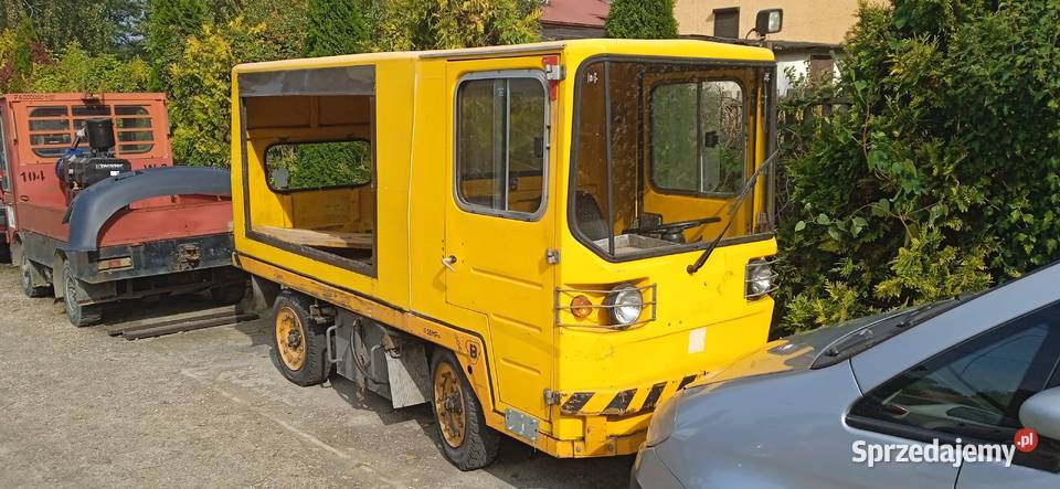 Wózek platformowy WNA 1302 z prostownikiem do łódzkie Łódź