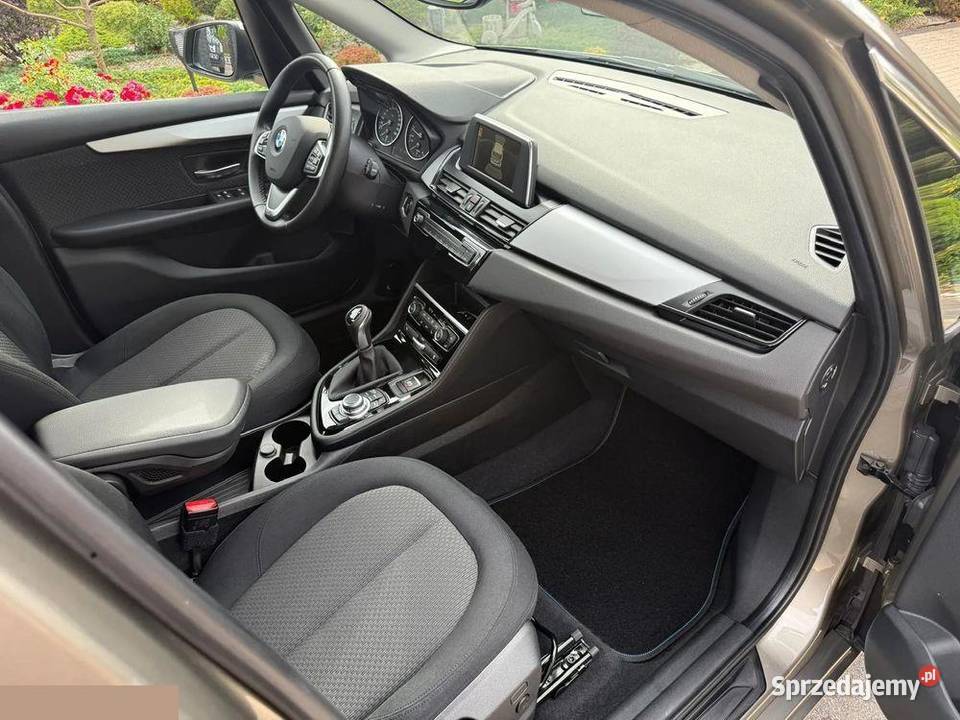 BMW Seria 2 218i Active Tourer 136 2016r Krotoszyn