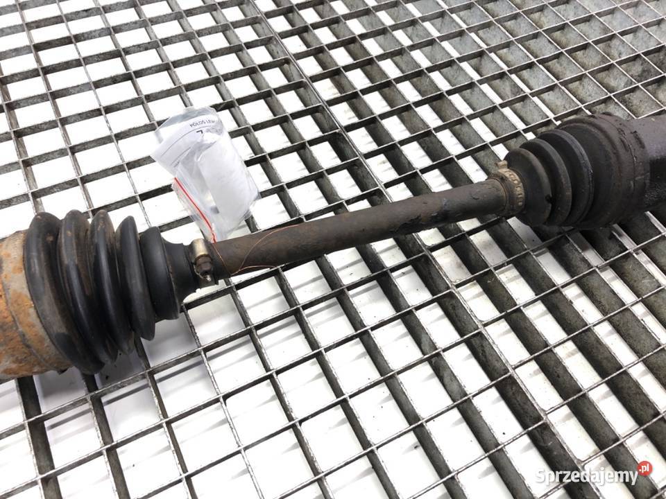 PÓŁOŚ LEWY PRZÓD OPEL CORSA D 12 80 0614 PRZEGUB