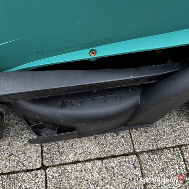 kosiarka elektryczna Bosch ARM 34 z koszem 2970