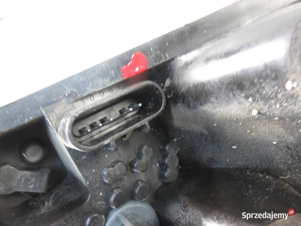 LAMPA PRAWA TYLNA KLAPA OPEL INSIGNIA A sprzedam