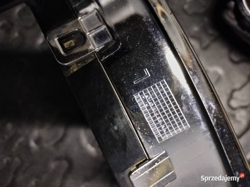 Nerki grill BMW seria 1 lift Dobre Miasto