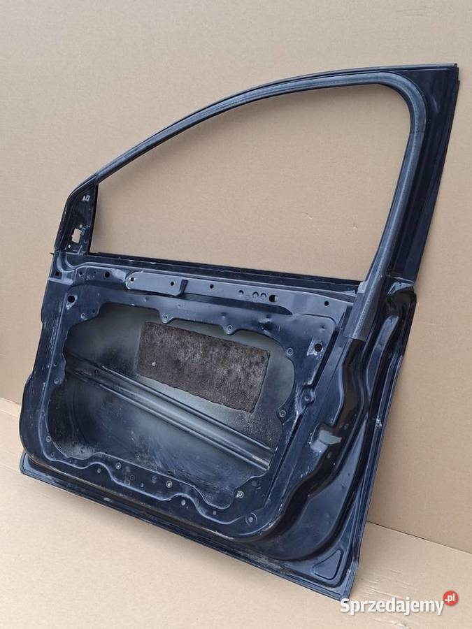 FORD FOCUS MK2 LIFT DRZWI PRAWY PRZÓD PRAWE Bieleń