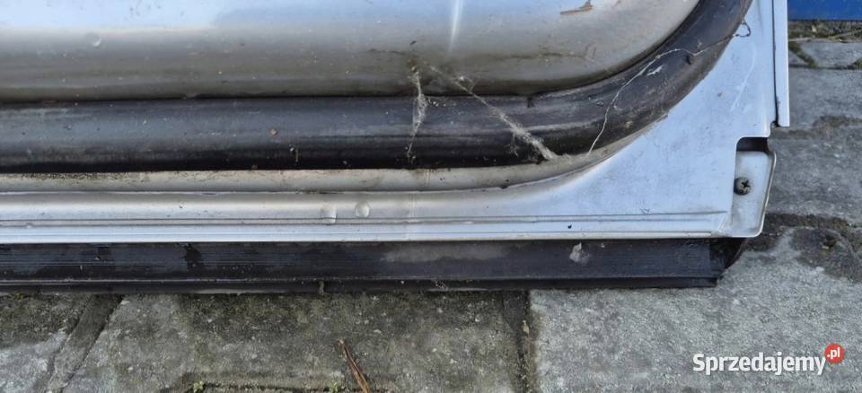 28 DRZWI TYŁ LEWY TYLNE LEWE AUDI A4 B6 KOMBI świętokrzyskie Działoszyce