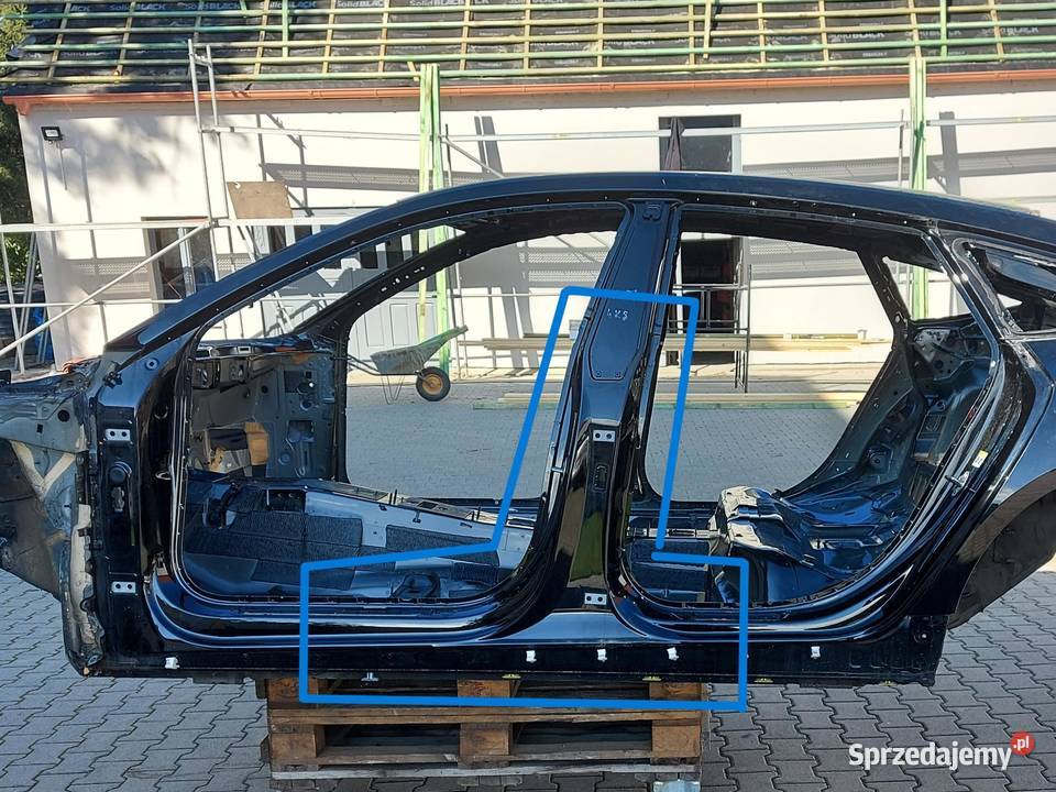 Audi A7 II 4K8 4M0 TFSI SŁUPEK ŚRODKOWY LEWY