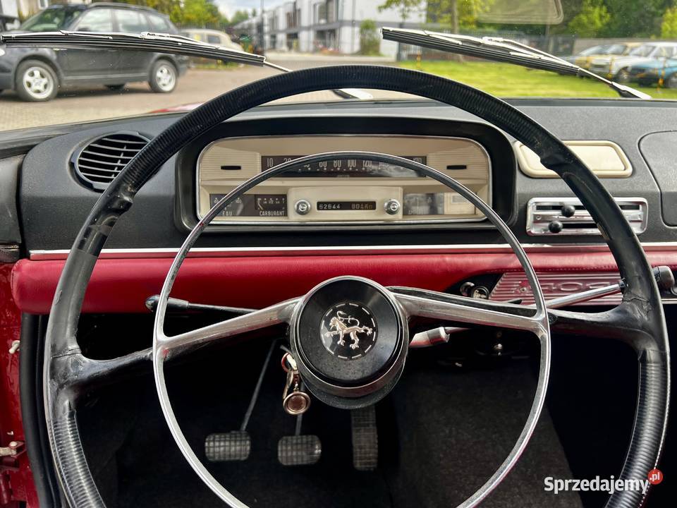 Peugeot 404 w stanie nowa tapicerka nowy lakier Zgierz