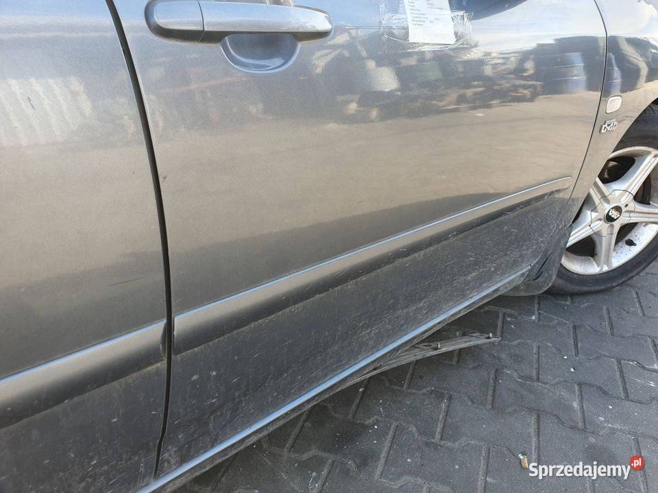 DRZWI PRAWE PRZÓD TOYOTA COROLLA VERSO Lipno