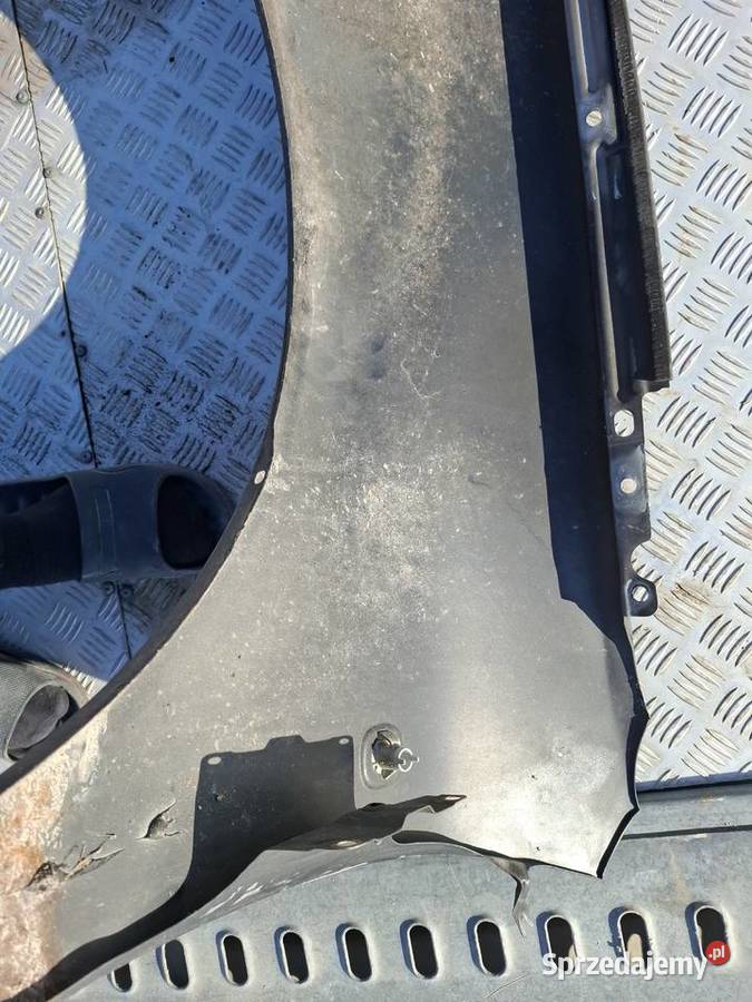 Błotnik Prawy Przód Audi A3 8L Wisznice
