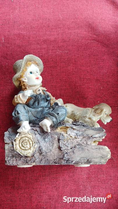 Figurka chłopca z psem Biskwitowa Piękna scenka Porcelana i szkło Gdańsk sprzedam