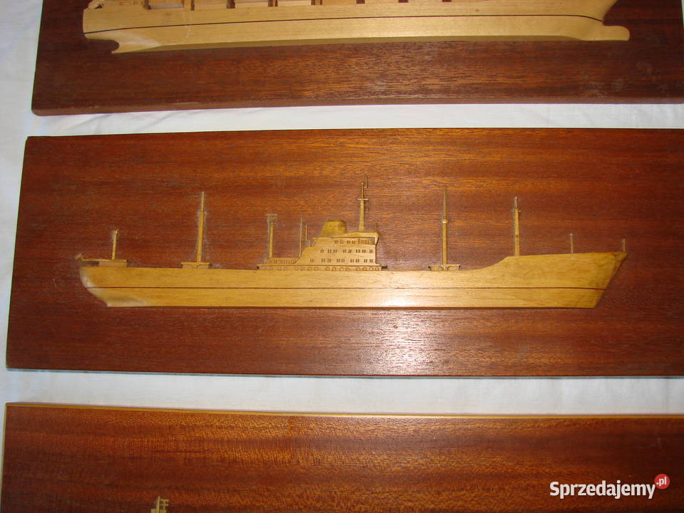 profil statku na desce Pruszcz Gdański