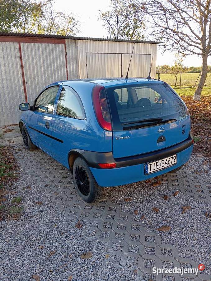 Opel Corsa C 10 12v Rok produkcji 2003