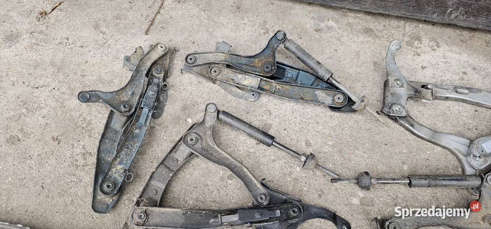 Zawias maski mercedes w202 2028800128 2028800228 Zbąszyń