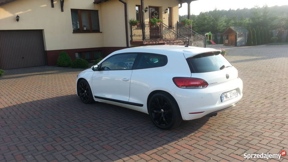 Volkswagen Scirocco biały komputer pokładowy