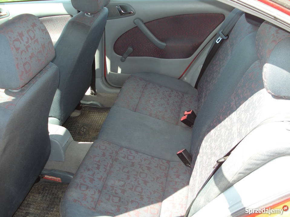 Skoda Octavia 16 GLX Zambrów