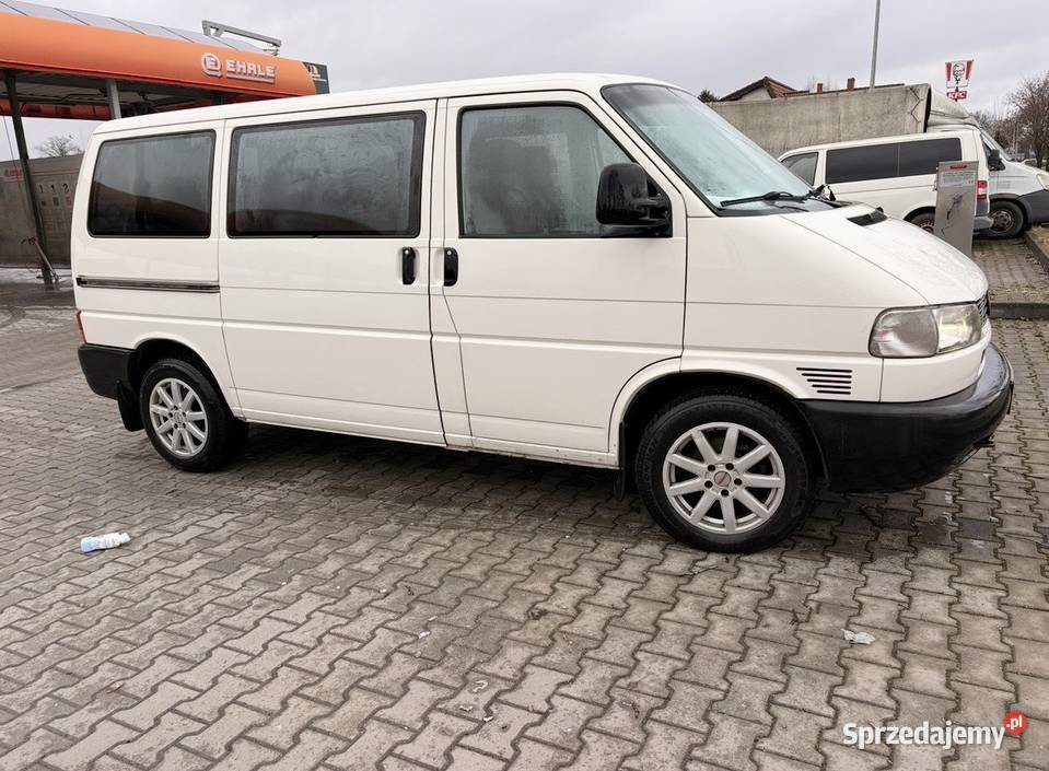 VW T4 Transporter 25TDI 9 osób salon 2 Zarejestrowany w Polsce Skarbimierz sprzedam