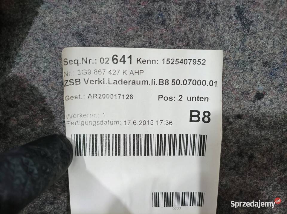 TAPICERKA BOCZEK BAGAŻNIKA LEWY PRAWY TYŁ KOMBI