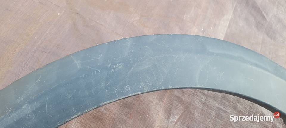 DACIA SANDERO LISTWA BŁOTNIKA PRAWY PRZÓD