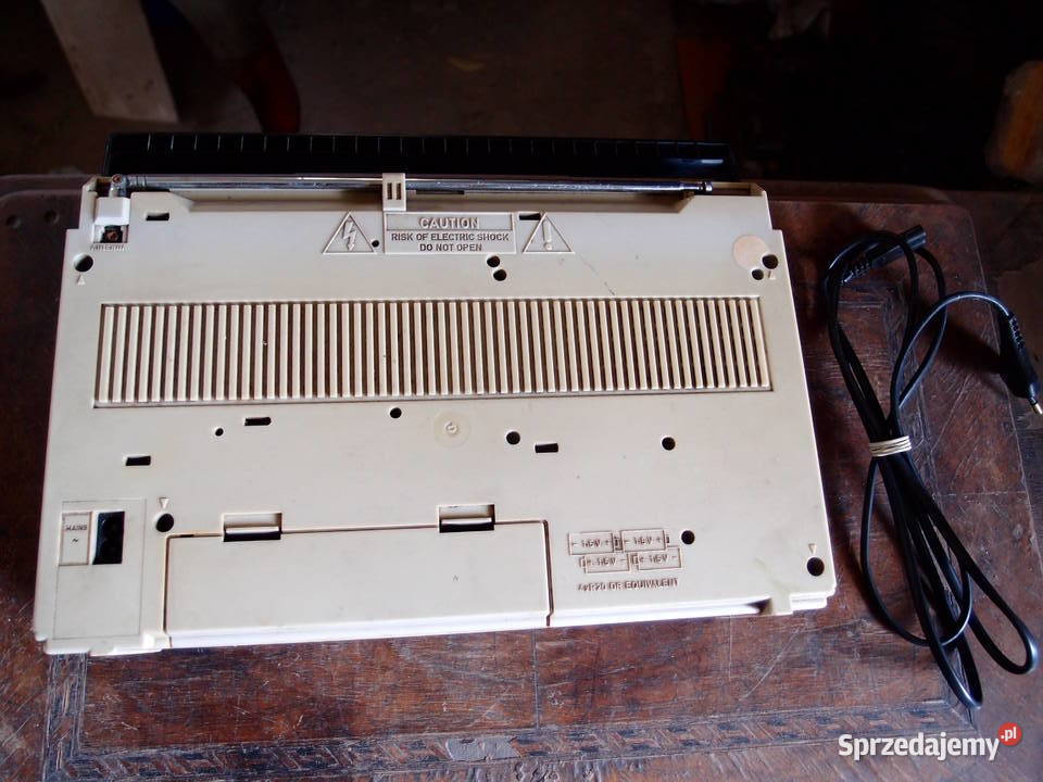 Radiomagnetofon PHILIPS D7140 Produkcja PRL lata łódzkie