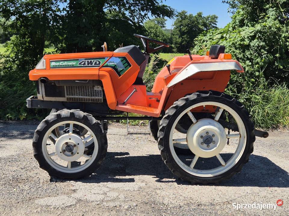 Traktorek traktor KUBOTA XB1 12 44 z dolnośląskie Małuszyn sprzedam