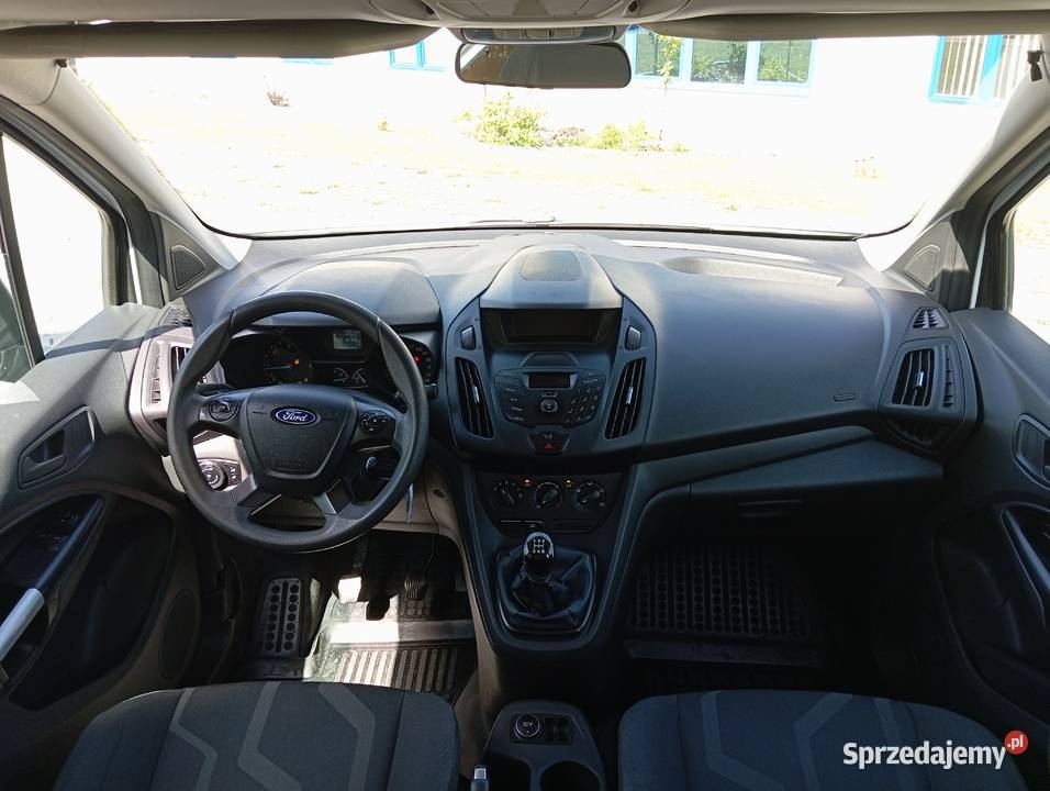 FVAT 23Ford Transit Connect 16 TDCI 95 Salon