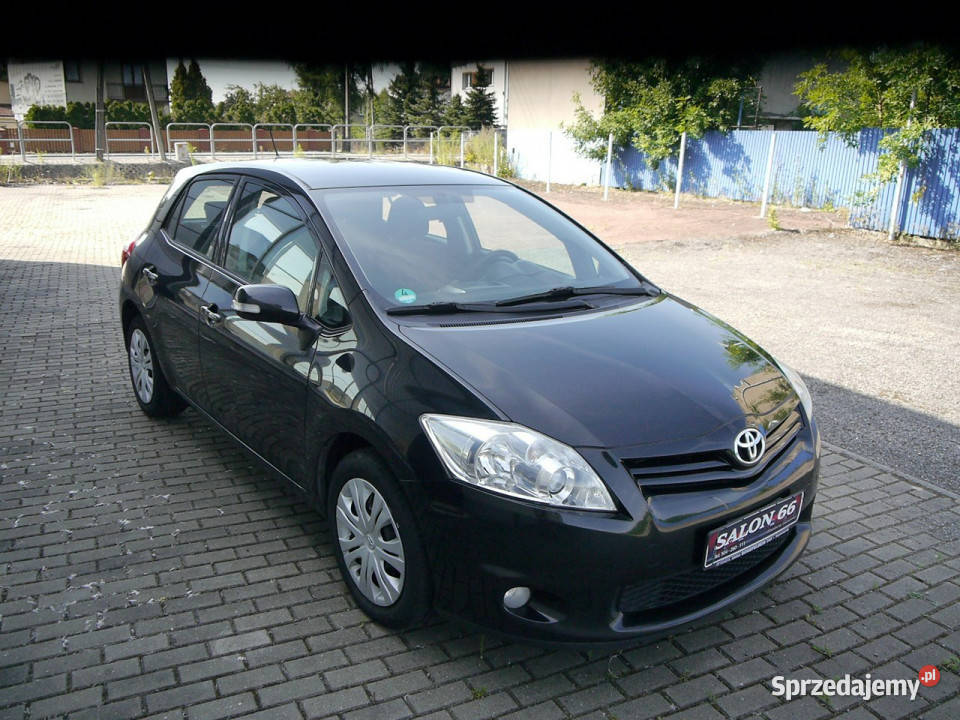 Toyota Auris 14 Webasto Stan b bez rdzy korozji nieuszkodzony Częstochowa