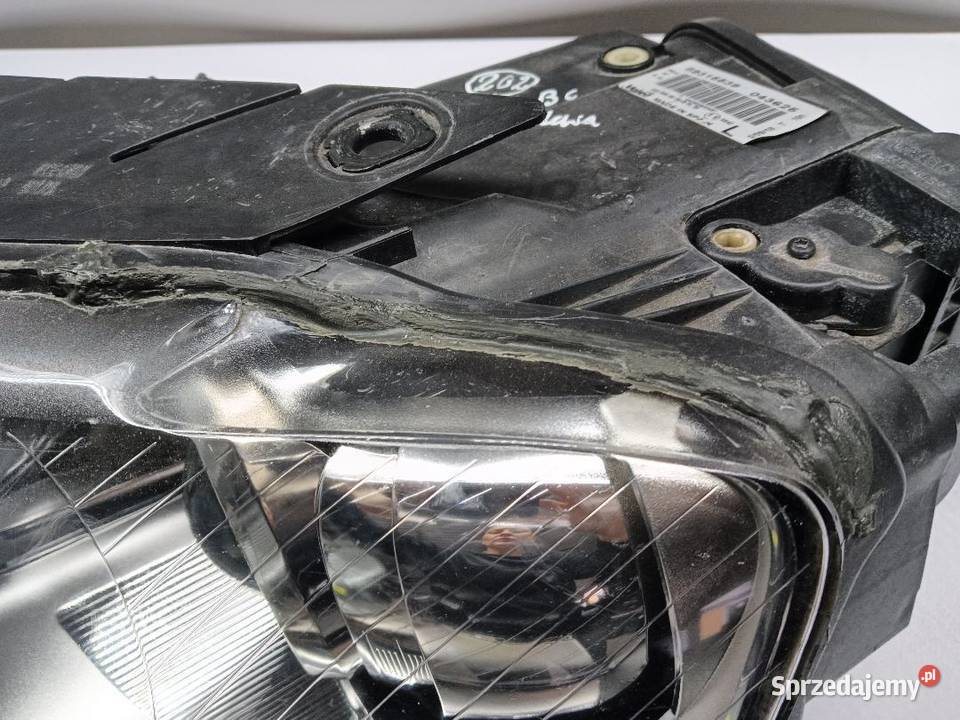 LAMPA PRZÓD PRZEDNIA LEWA VW PASSAT B6 lampa