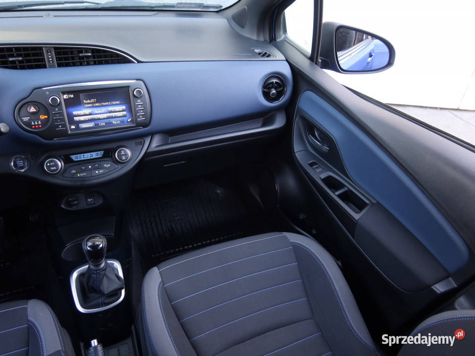 Toyota Yaris 15 Dual VVTi radio Katowice