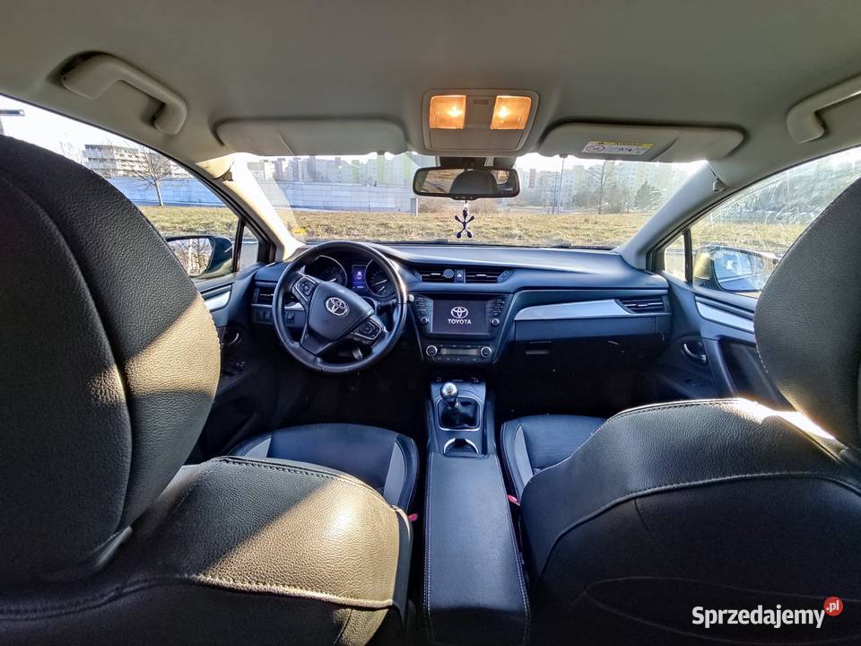 Toyota Avensis T27 20D 143