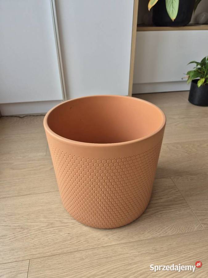 Duża doniczka ceramiczna plaster miodu posiadam