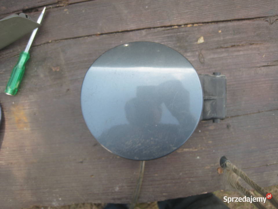 klapka wlewu paliwa grafitowa Skoda Octavia I Kraków sprzedam