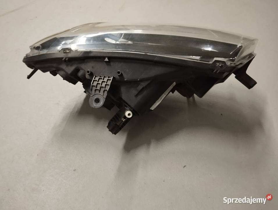 Reflektor lampa lewy przód Dacia Sandero II Łask