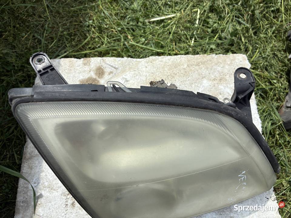Lampa Prawa Przód Opel Vectra C osobowe Wisznice