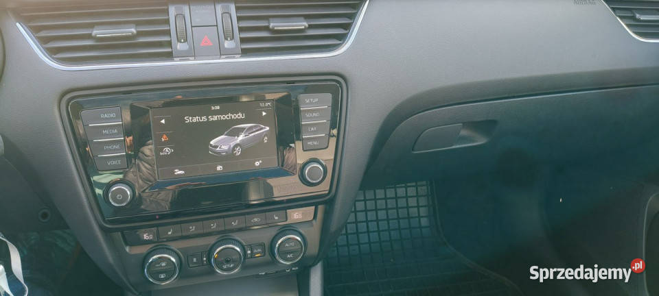 koda Octavia Bogate wyposaż 70tkm 4cylindry III czujnik parkowania Stare Budy sprzedam