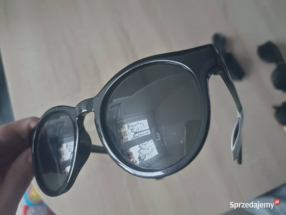 Okulary przeciwsłoneczne damskie Kwidzyn sprzedam