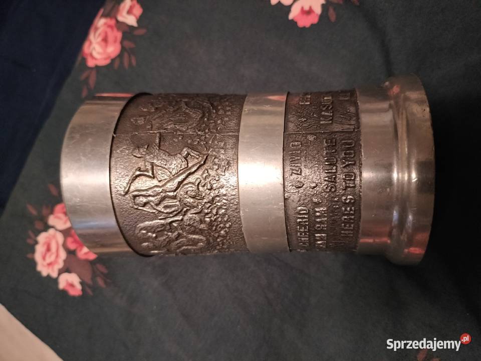 Metalowy kubek cynowy kielich sygnowany Pozostałe Choszczno