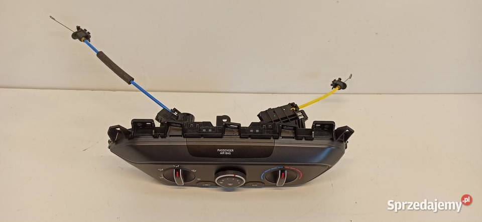 HYUNDAI BAYON PANEL KLIMATYZACJI 97250Q0900 osobowe sprzedam