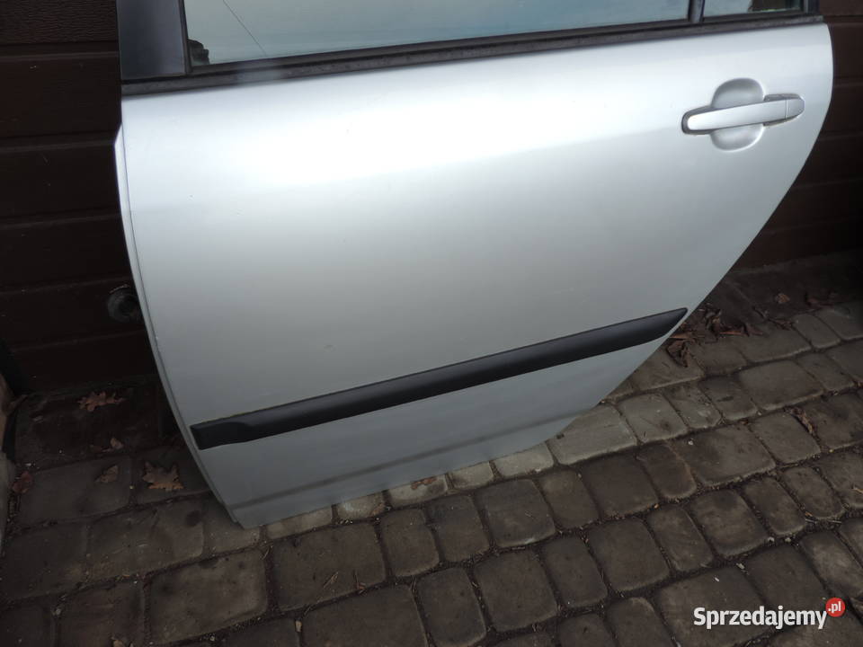 TOYOTA COROLLA E12 SEDAN DRZWI LEWY TYŁ 199