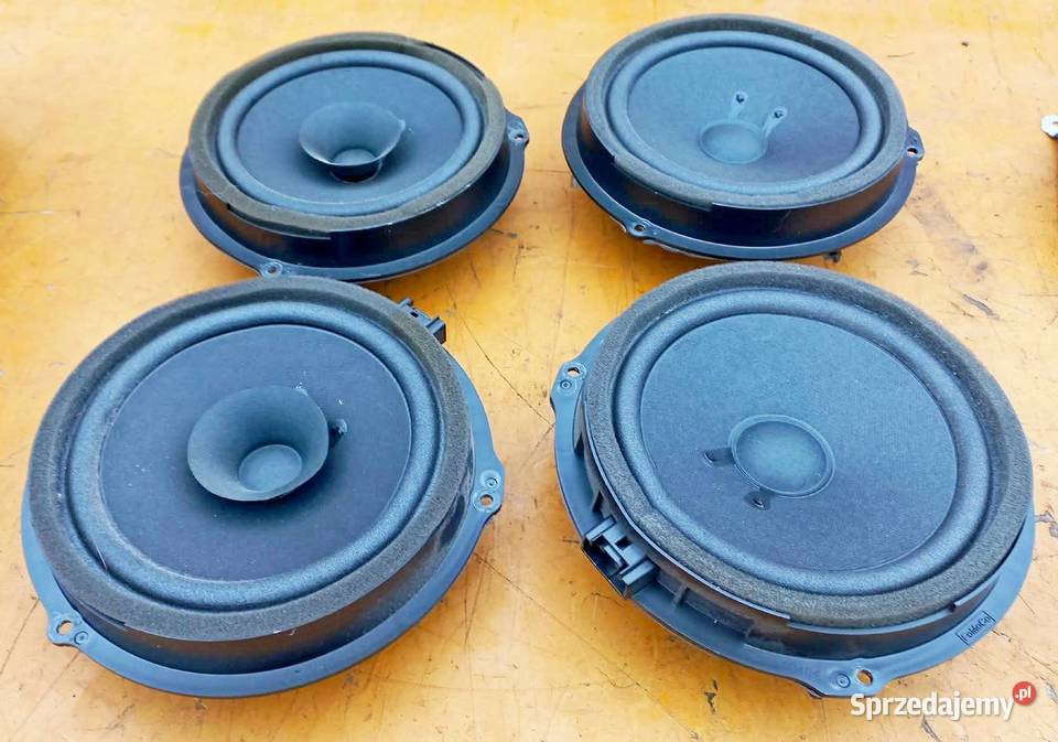 FORD GŁOŚNIK GŁOŚNIKI AA6T18808AA AA6T18808CA Rok produkcji 2014 Sprzęt audio fabryczny Radom