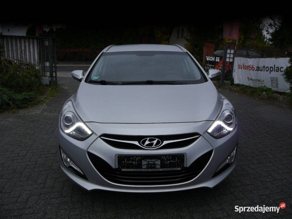 Hyundai i40 16benz Ledy Xenon Stan b Zarejestrowany w Polsce Częstochowa