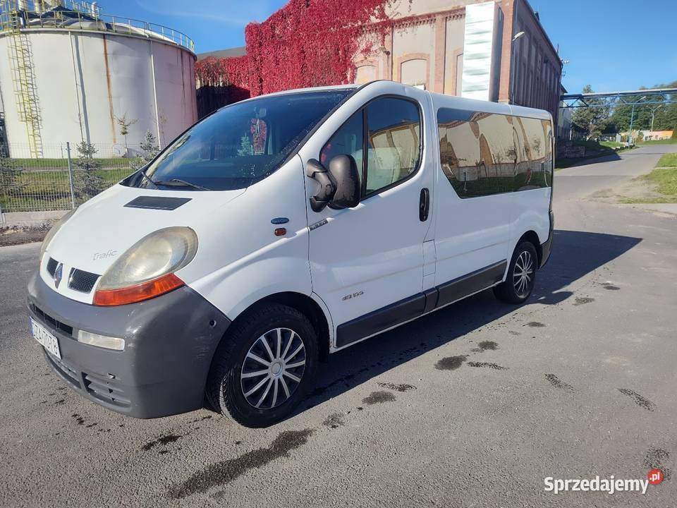 Sprzedam renault Trafic 9cio osoby